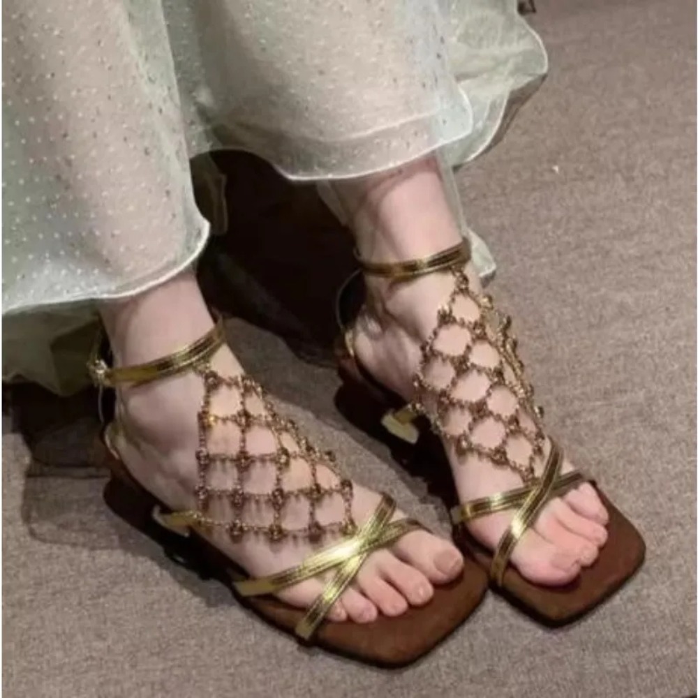 Sandal Wanita Hak Tinggi Model - Mesh Strap Metal ulasan dan harga